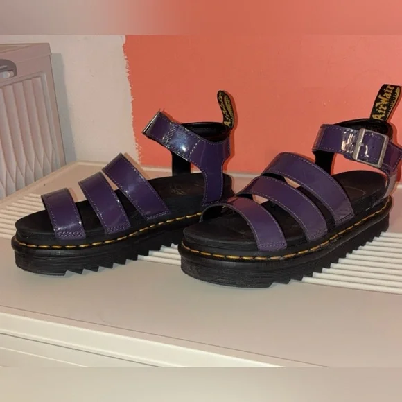 Sold - Picture 3 of 7